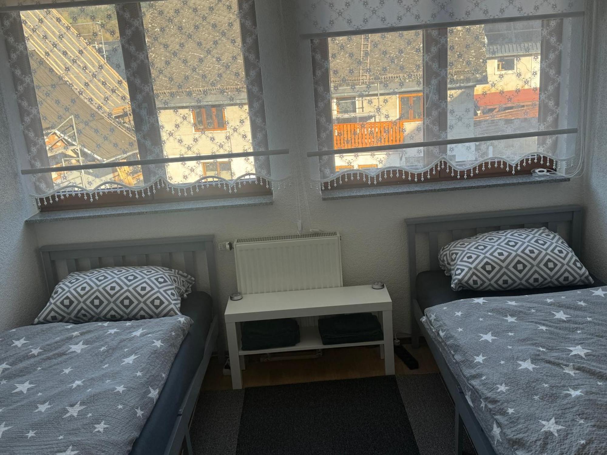 Gaestezimmer Am Aartalsee Bischoffen Extérieur photo